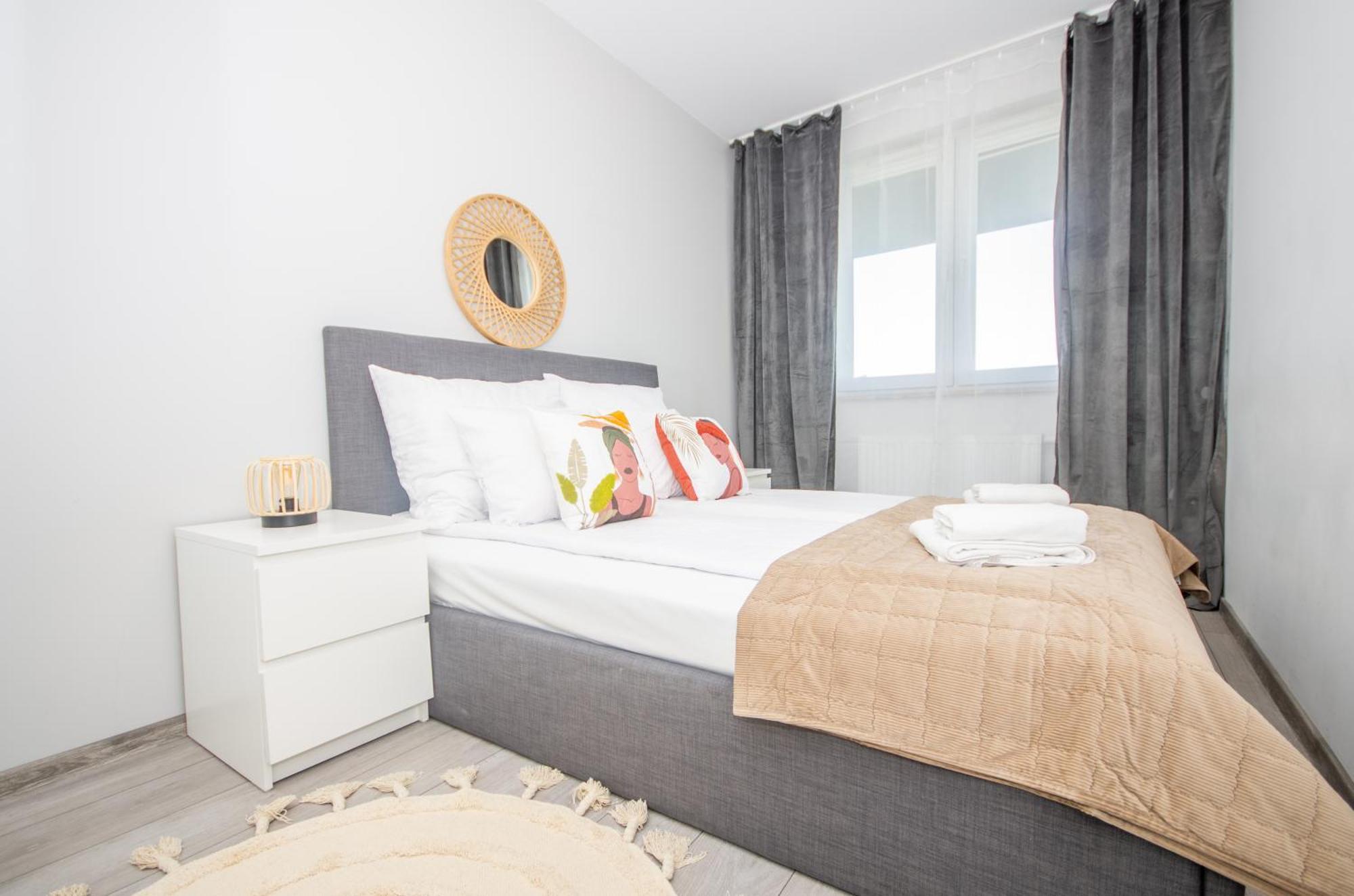 Inpoint Zablocie Modern Apartments For Work&Travel Krasków Eksteriør bilde